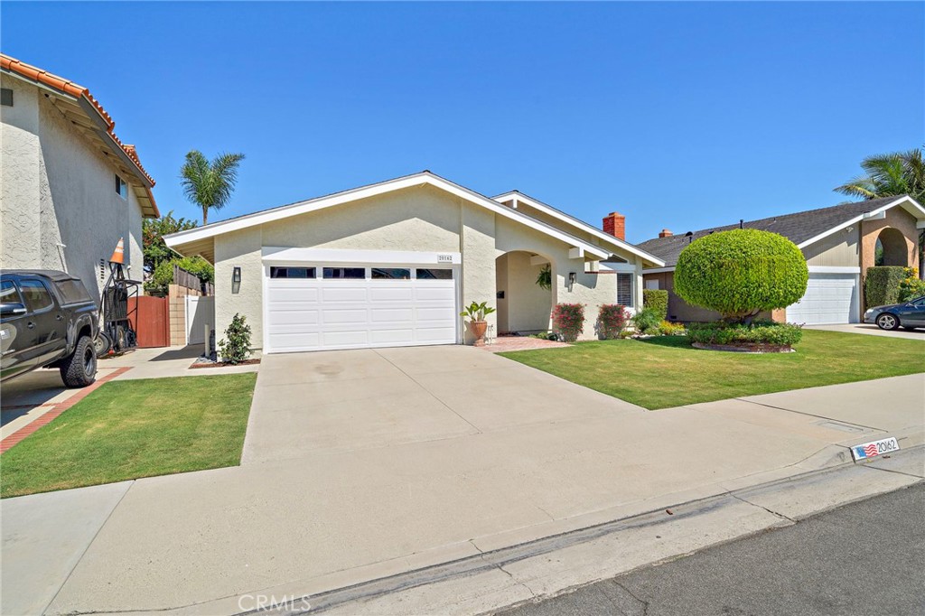 20162 Big Bend Lane