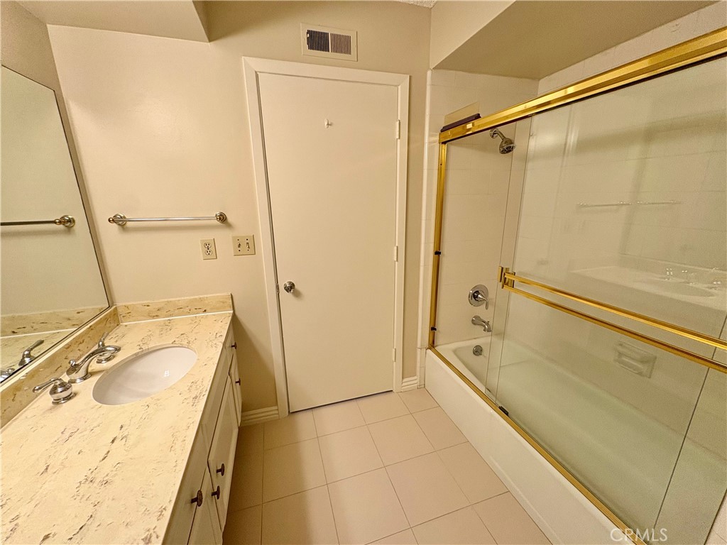 10081 Stonybrook Drive