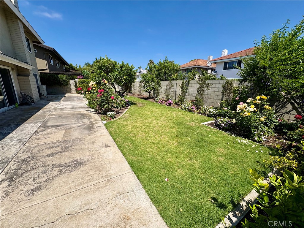 10081 Stonybrook Drive