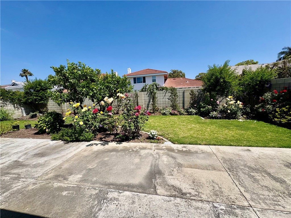 10081 Stonybrook Drive