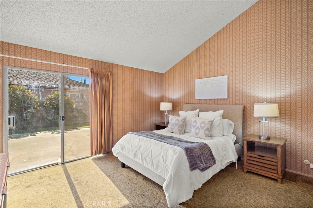 11551 Gladstone Circle