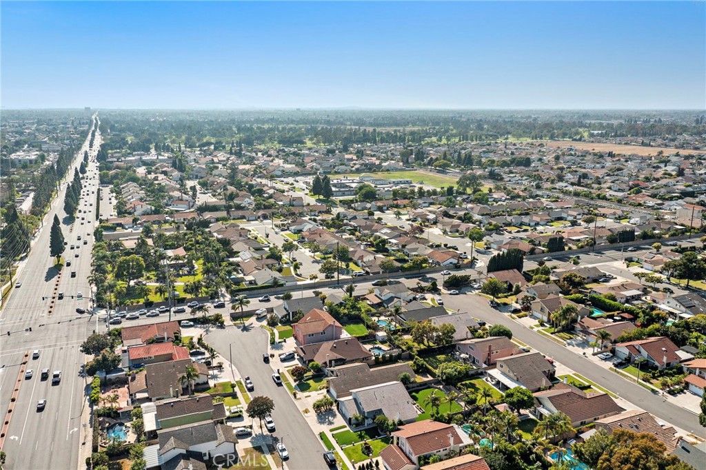 11551 Gladstone Circle