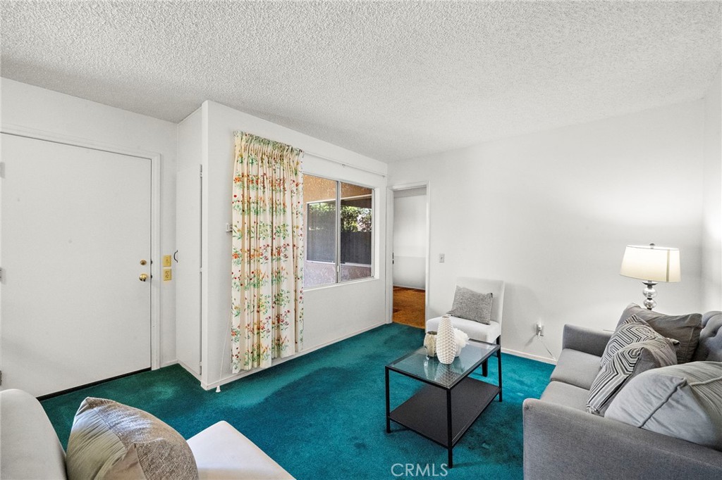 11551 Gladstone Circle