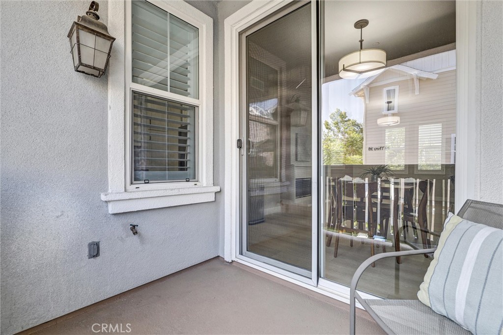 29 Hinterland Way