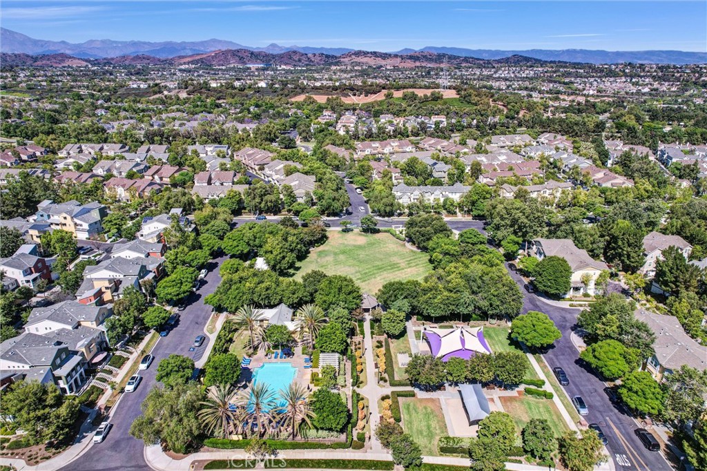 29 Hinterland Way