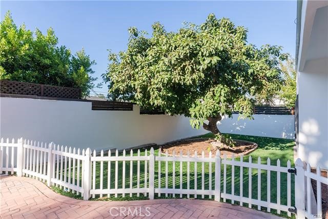 1984 Orange Avenue