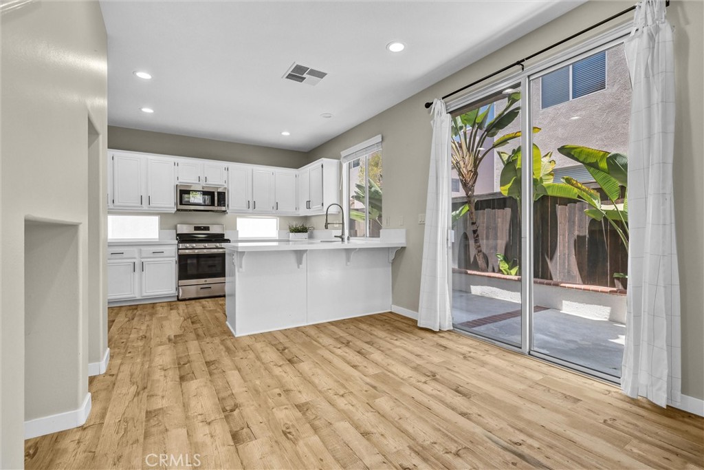 37 Colony Way