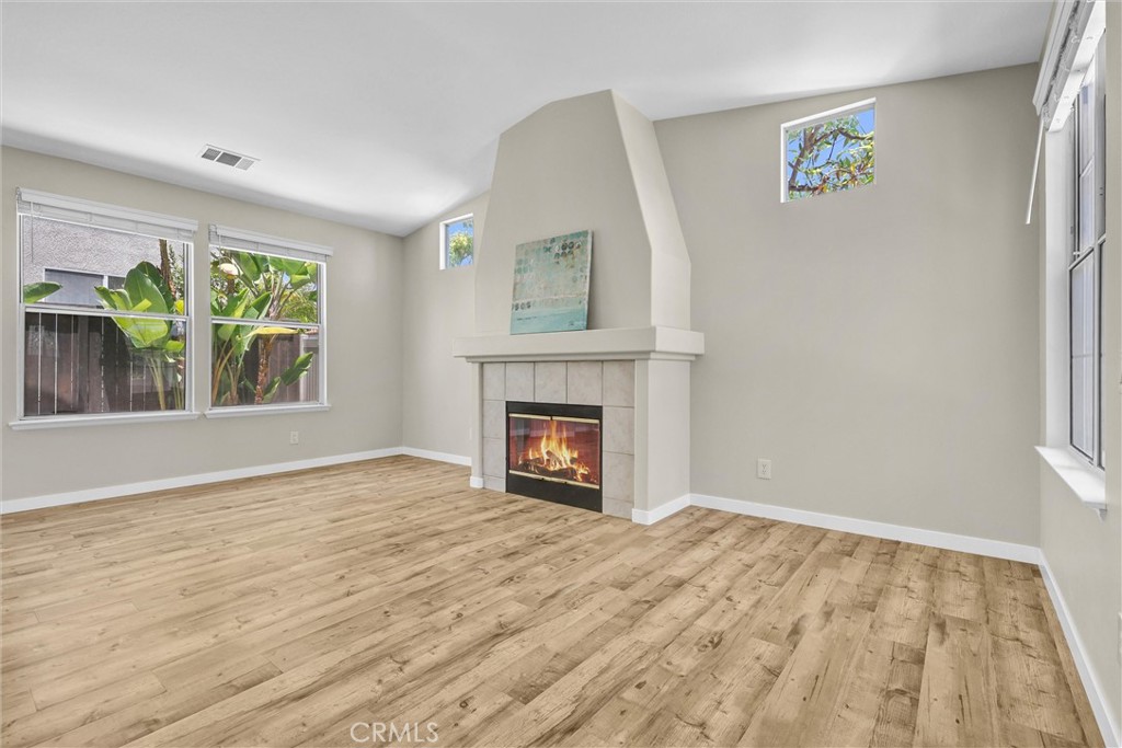 37 Colony Way