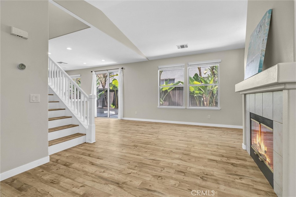 37 Colony Way