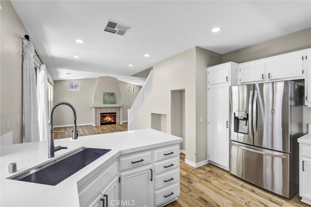 37 Colony Way
