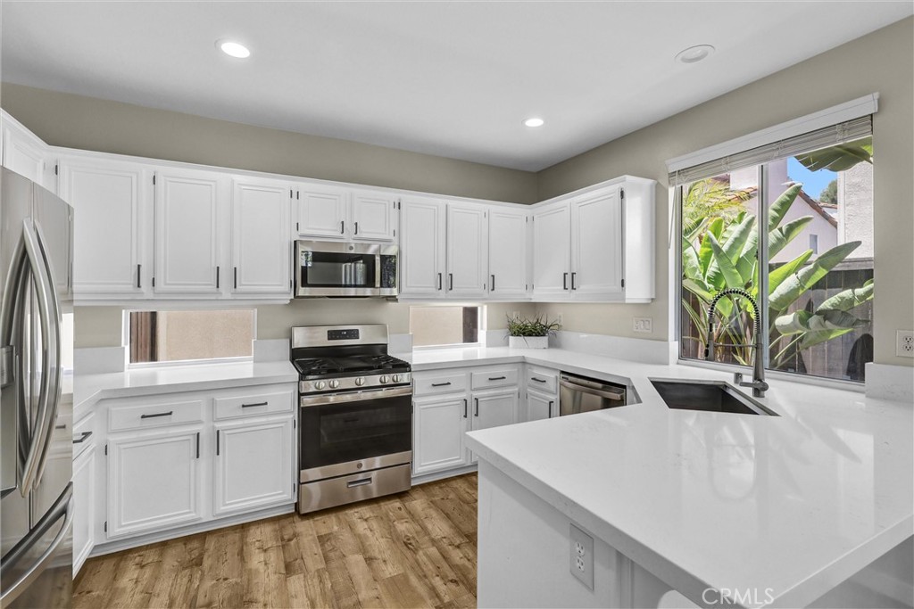 37 Colony Way