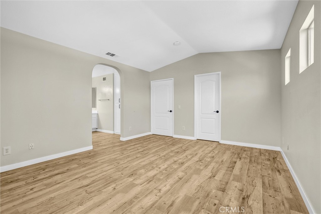 37 Colony Way
