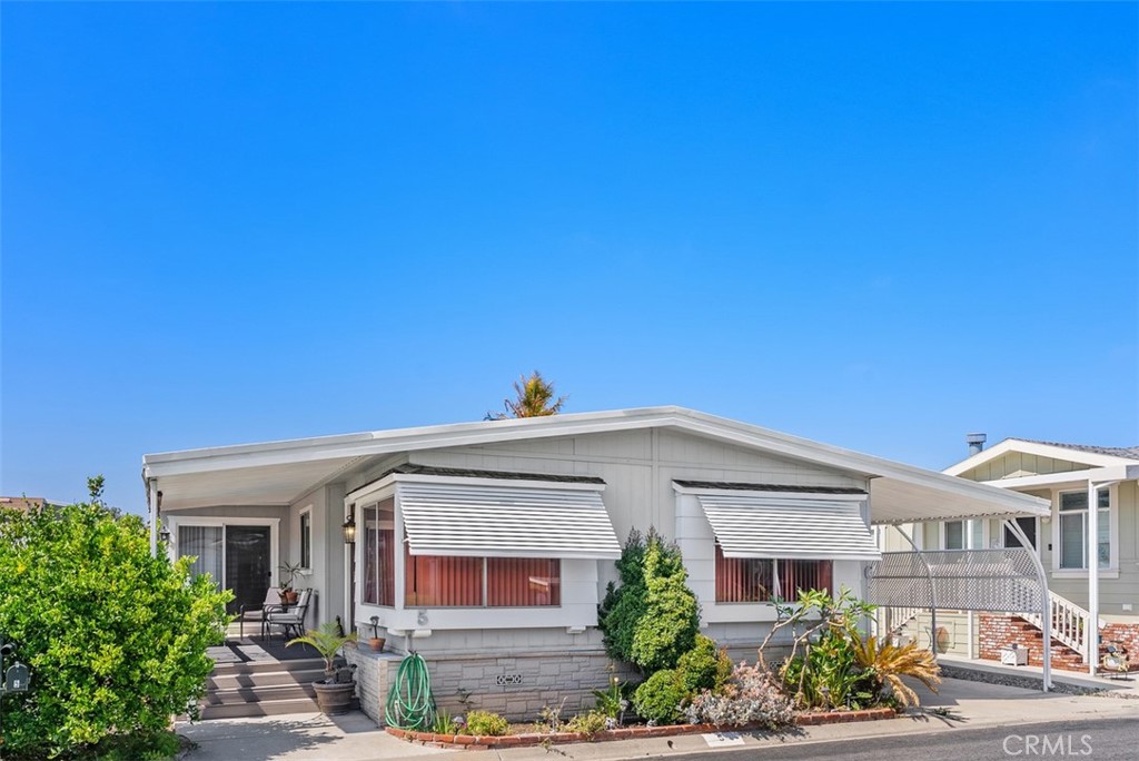 18601 Newland St SPC 5