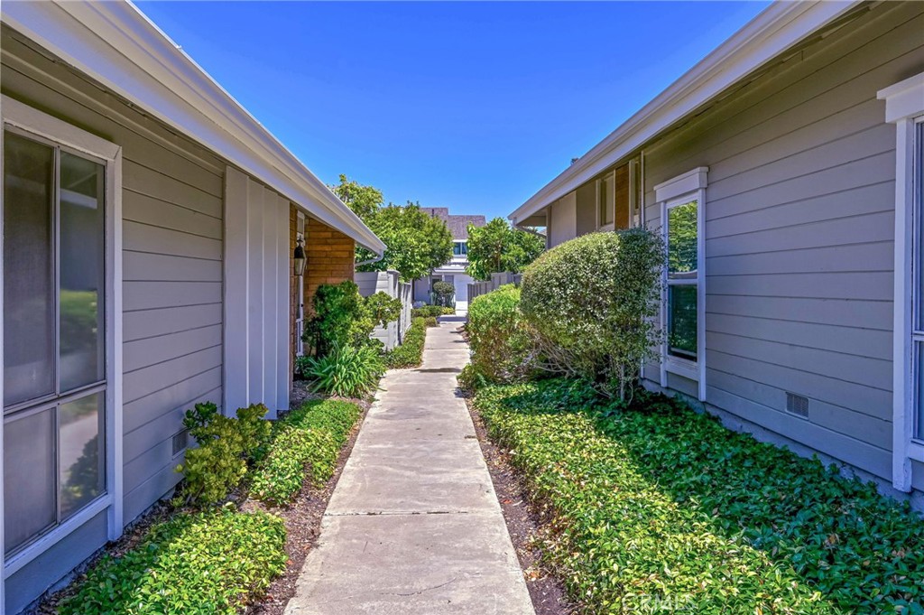 23 Tanglewood Drive