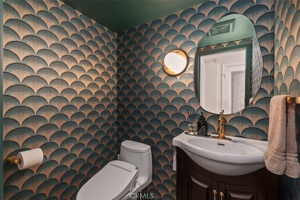 10891 El Paso Avenue