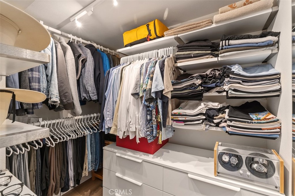 10891 El Paso Avenue