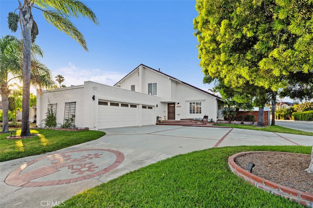 10891 El Paso Avenue