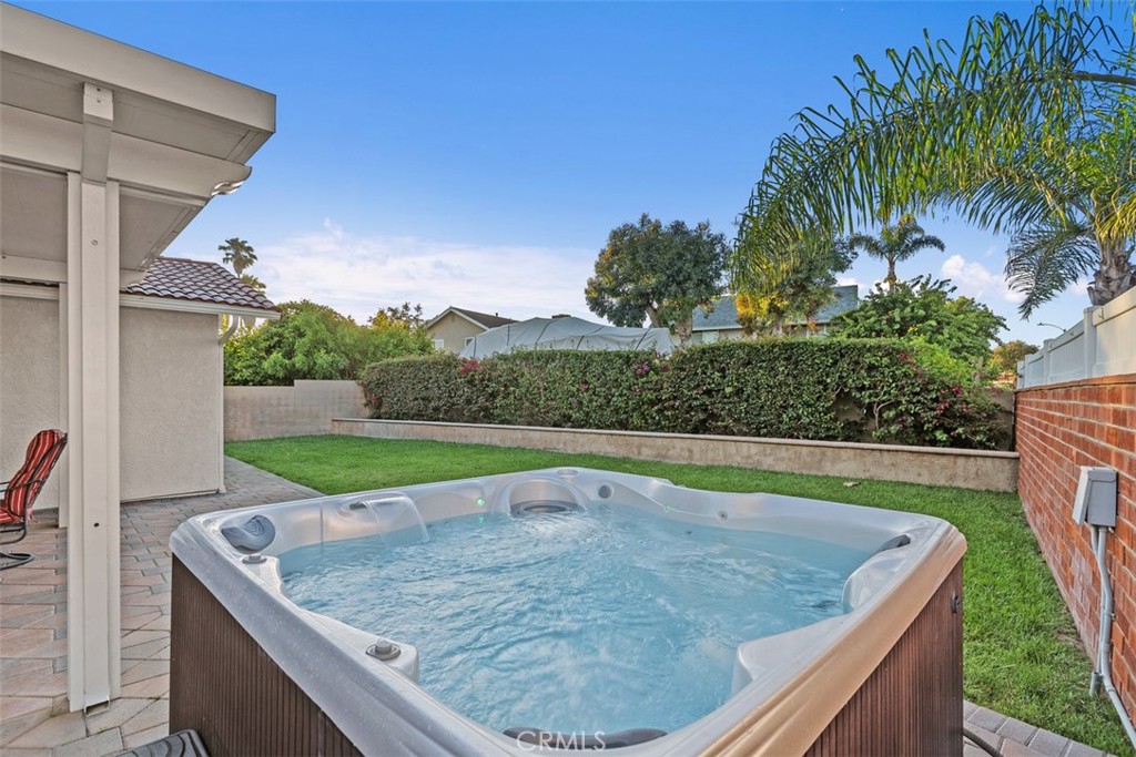 10891 El Paso Avenue