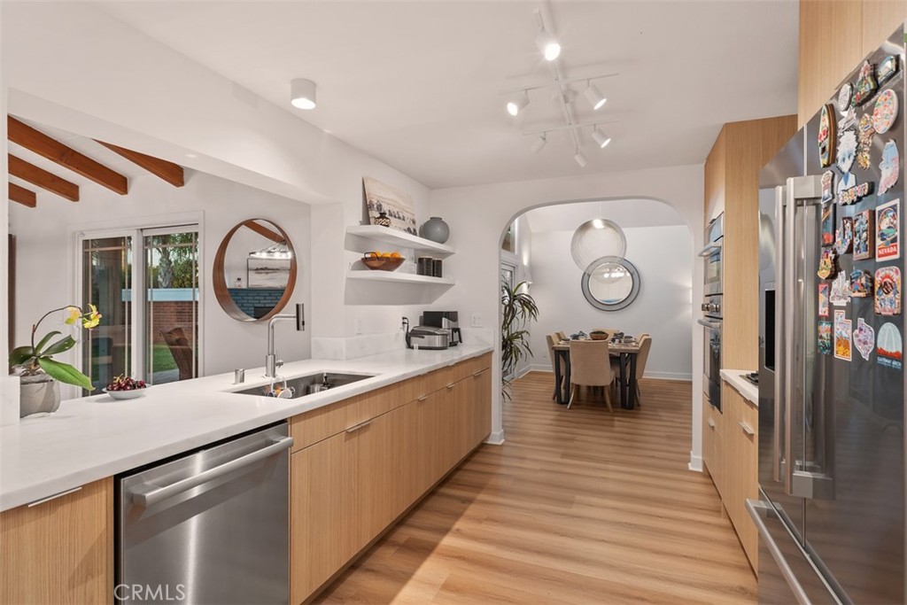 10891 El Paso Avenue