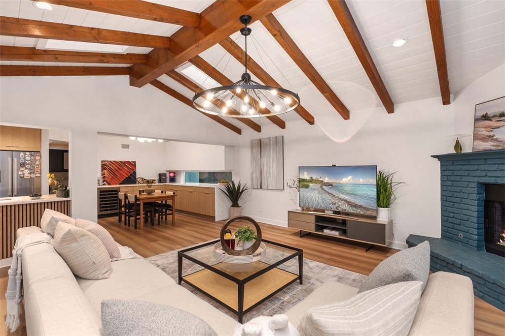 10891 El Paso Avenue