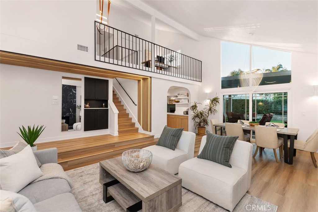 10891 El Paso Avenue