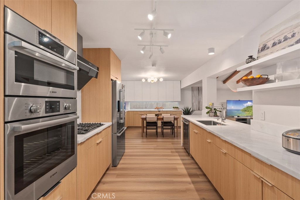 10891 El Paso Avenue