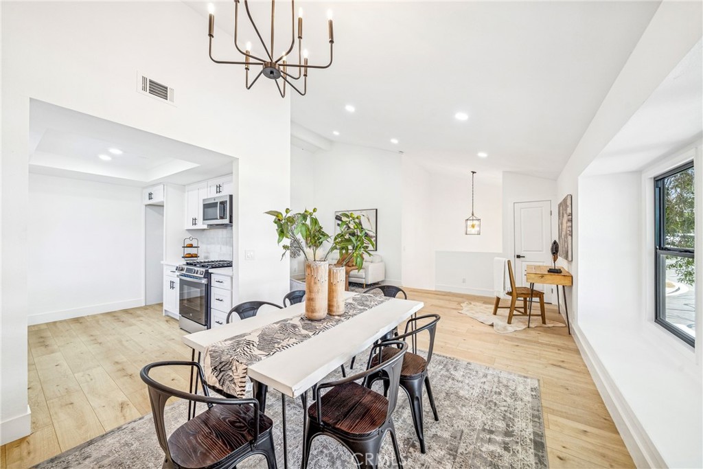 33871 Copper Lantern Street