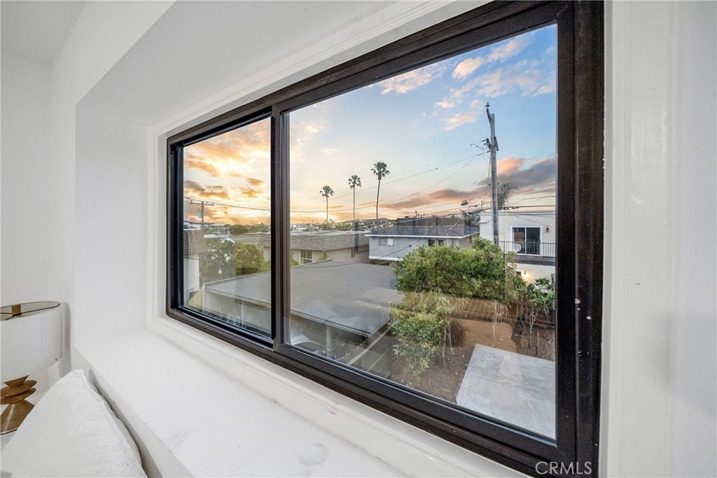 33871 Copper Lantern Street