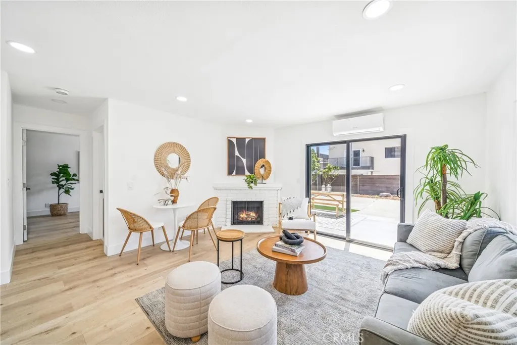 33871 Copper Lantern Street