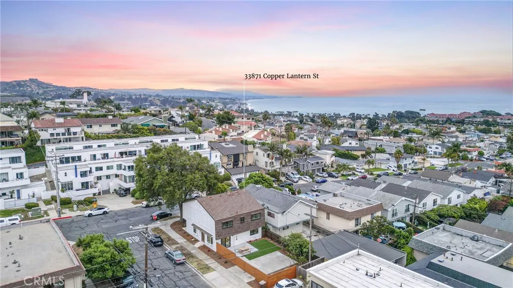 33871 Copper Lantern Street