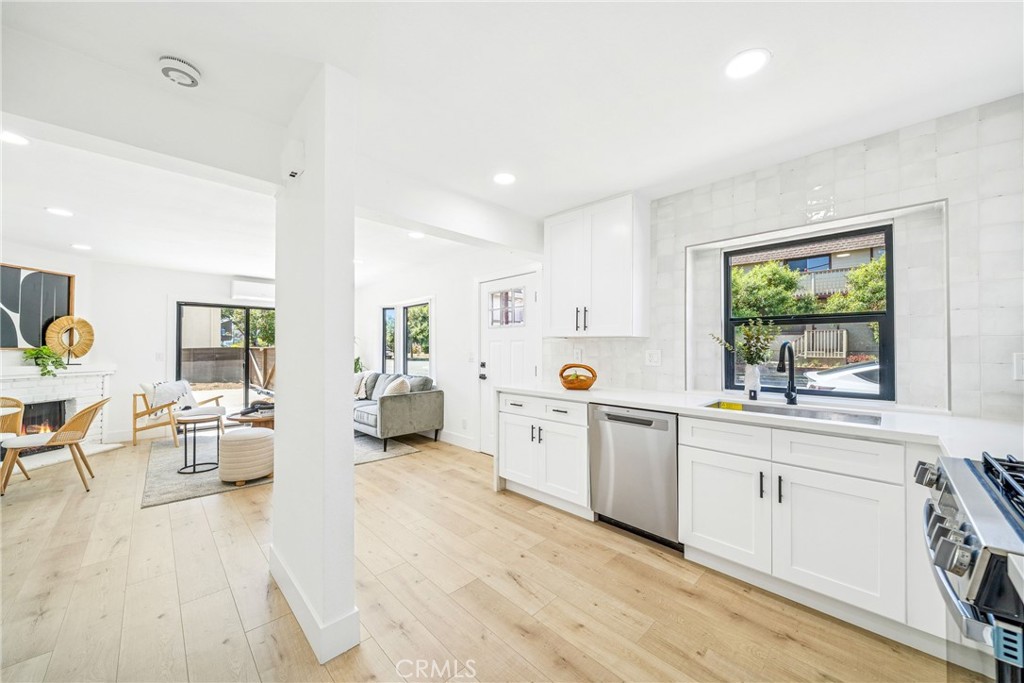 33871 Copper Lantern Street