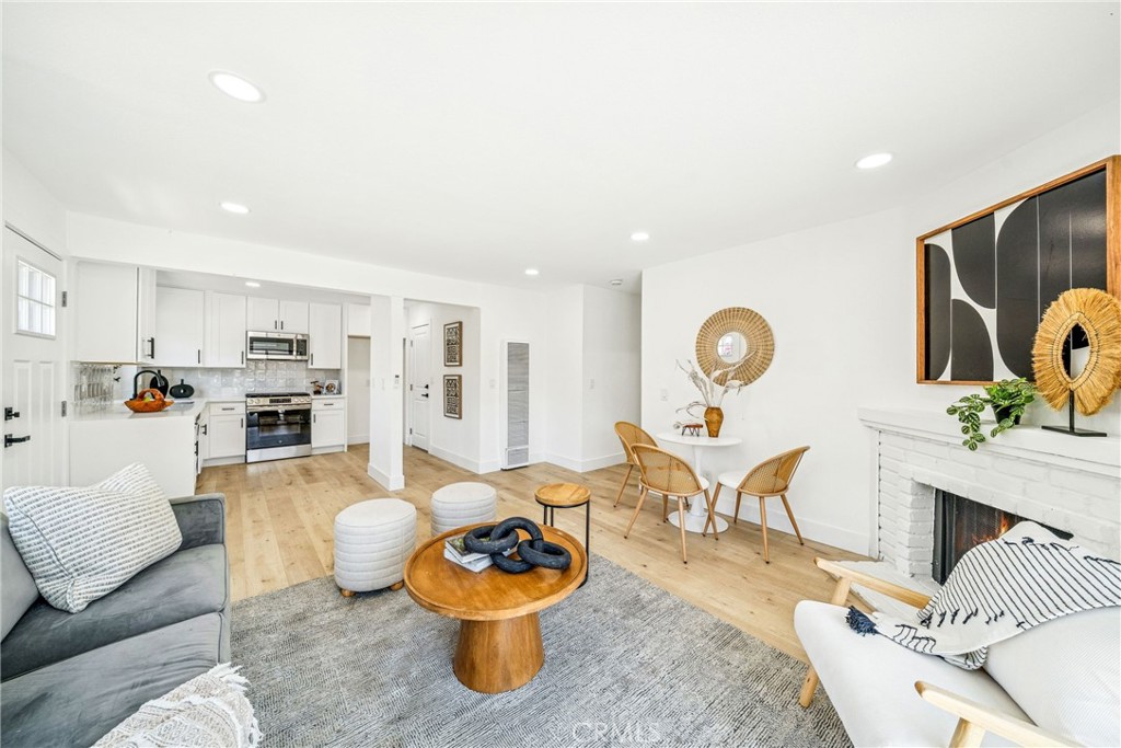 33871 Copper Lantern Street