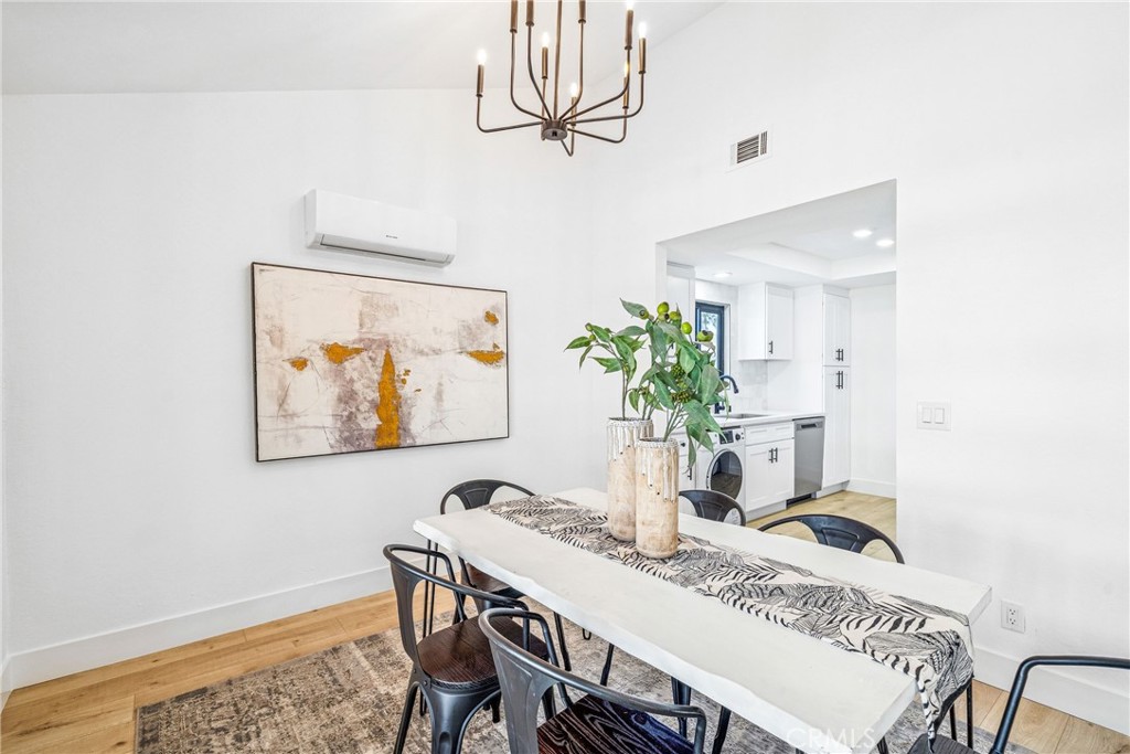 33871 Copper Lantern Street