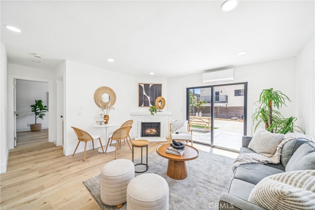 33871 Copper Lantern Street