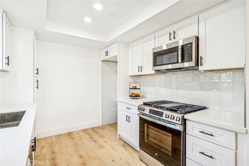 33871 Copper Lantern Street