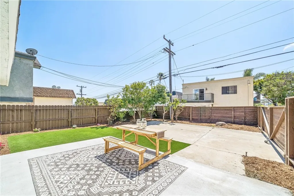 33871 Copper Lantern Street