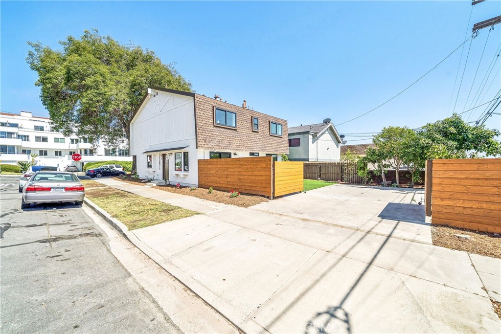 33871 Copper Lantern Street