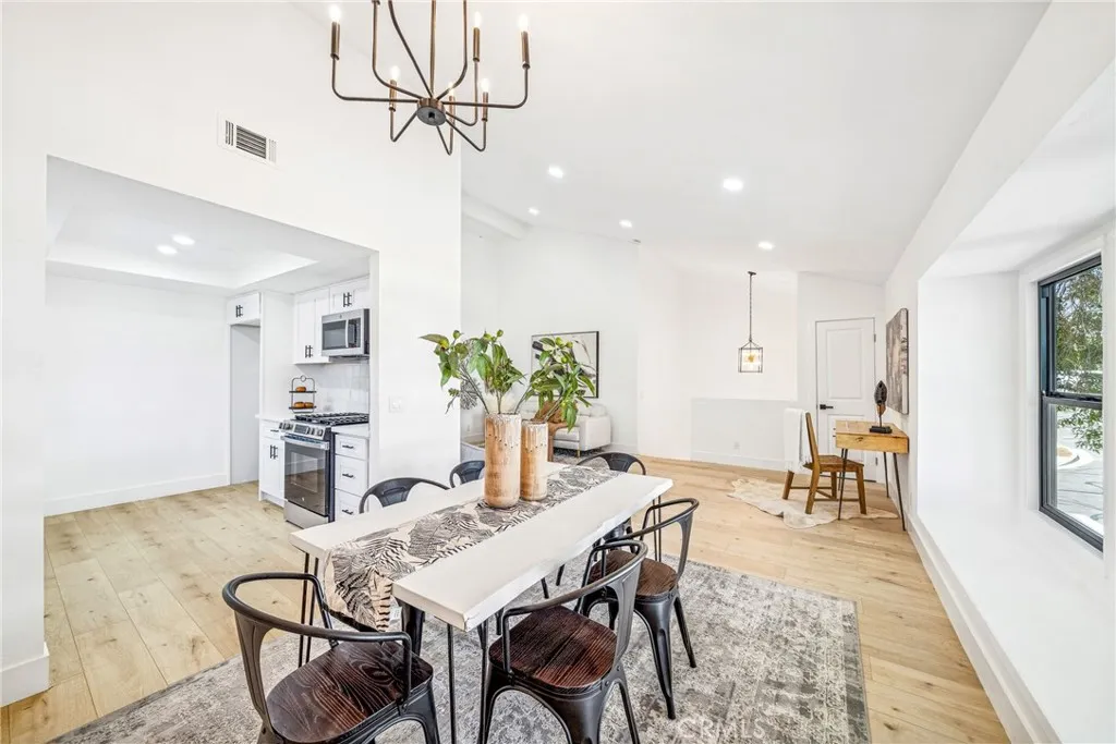 33871 Copper Lantern Street