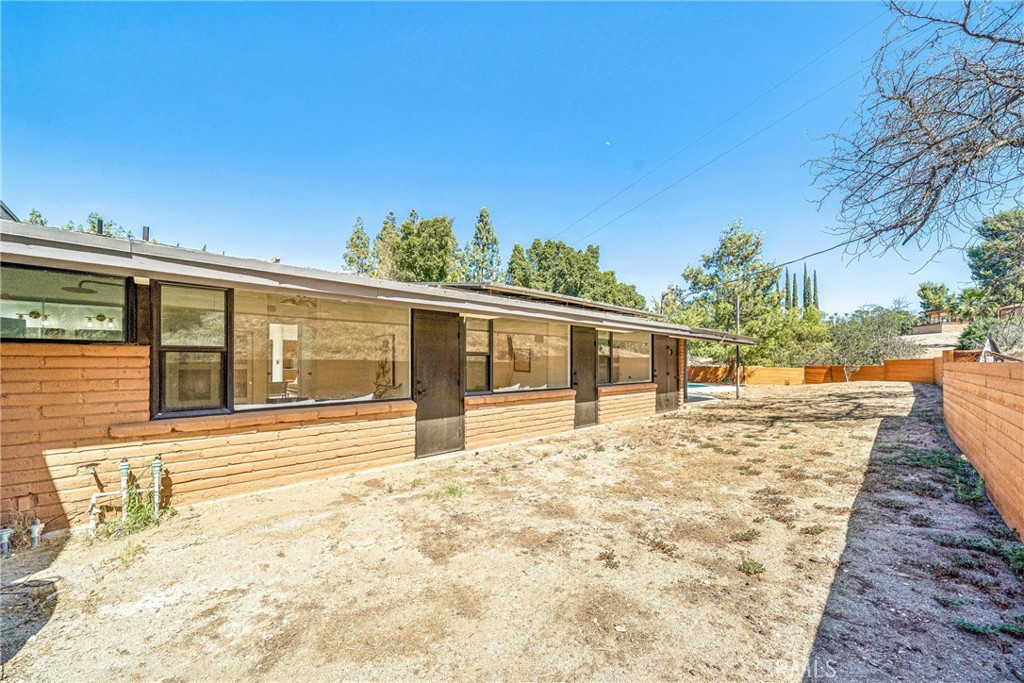 15495 Washington Street