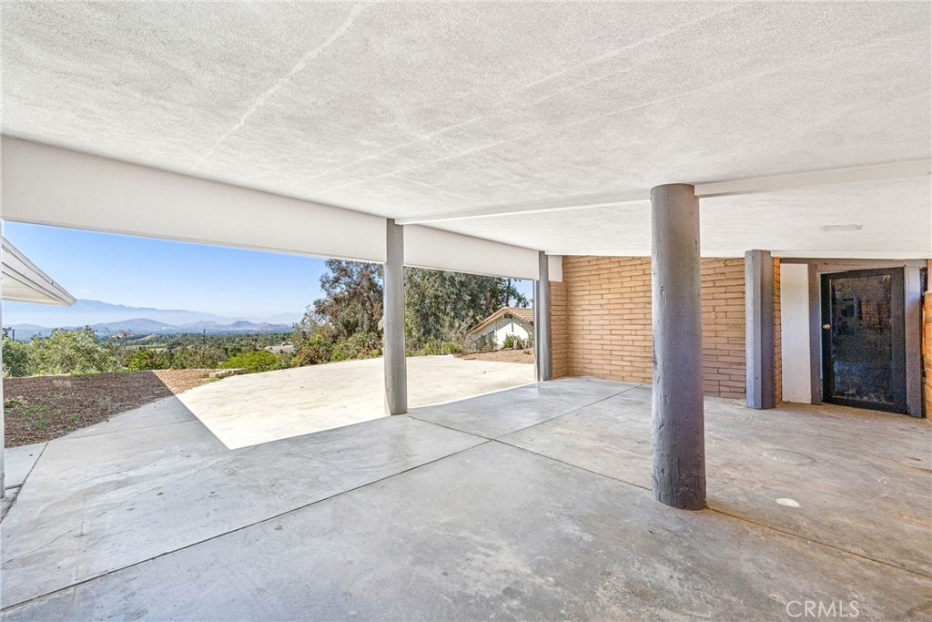 15495 Washington Street