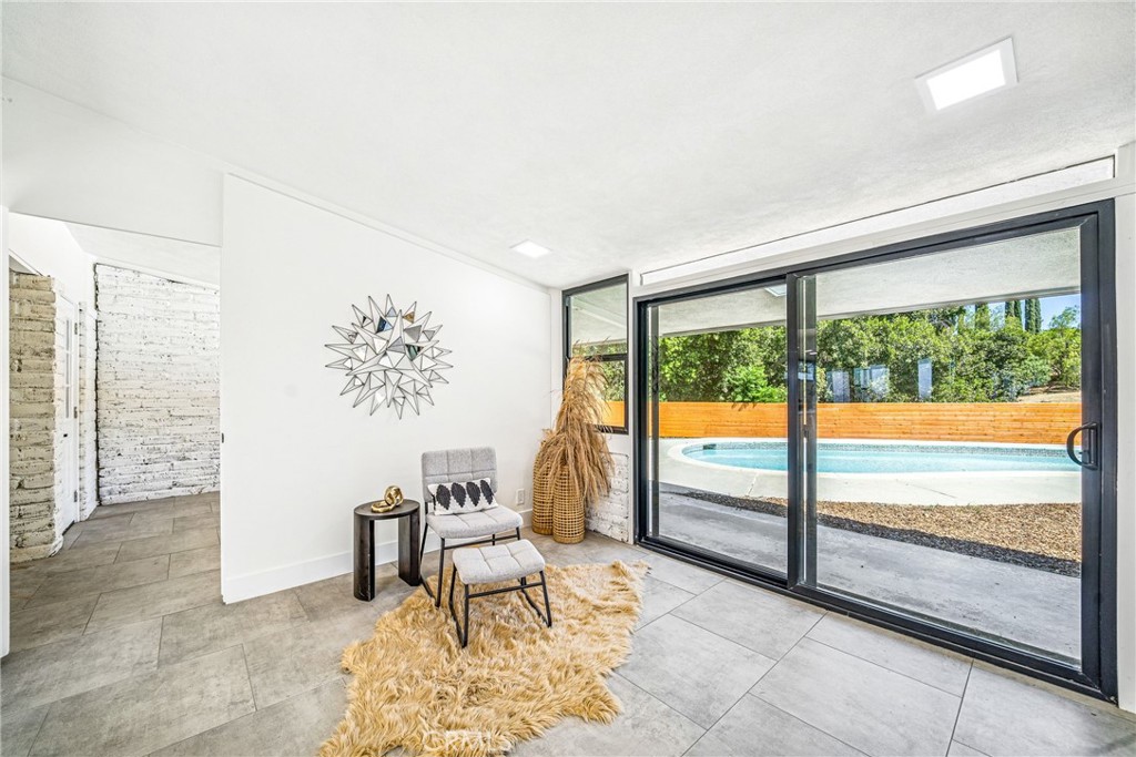 15495 Washington Street