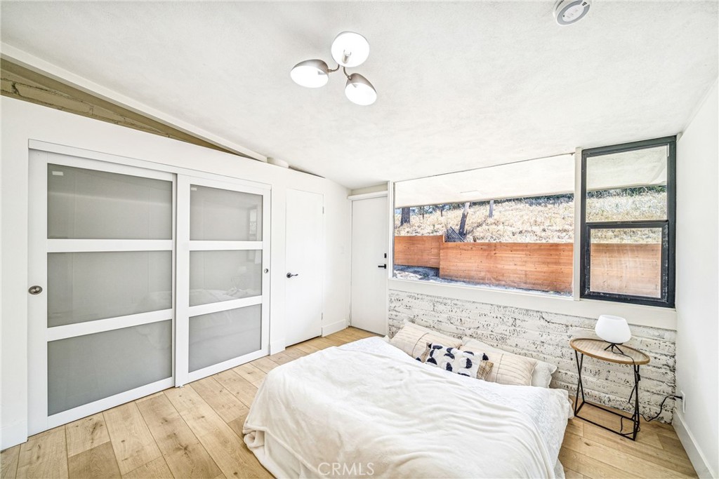 15495 Washington Street