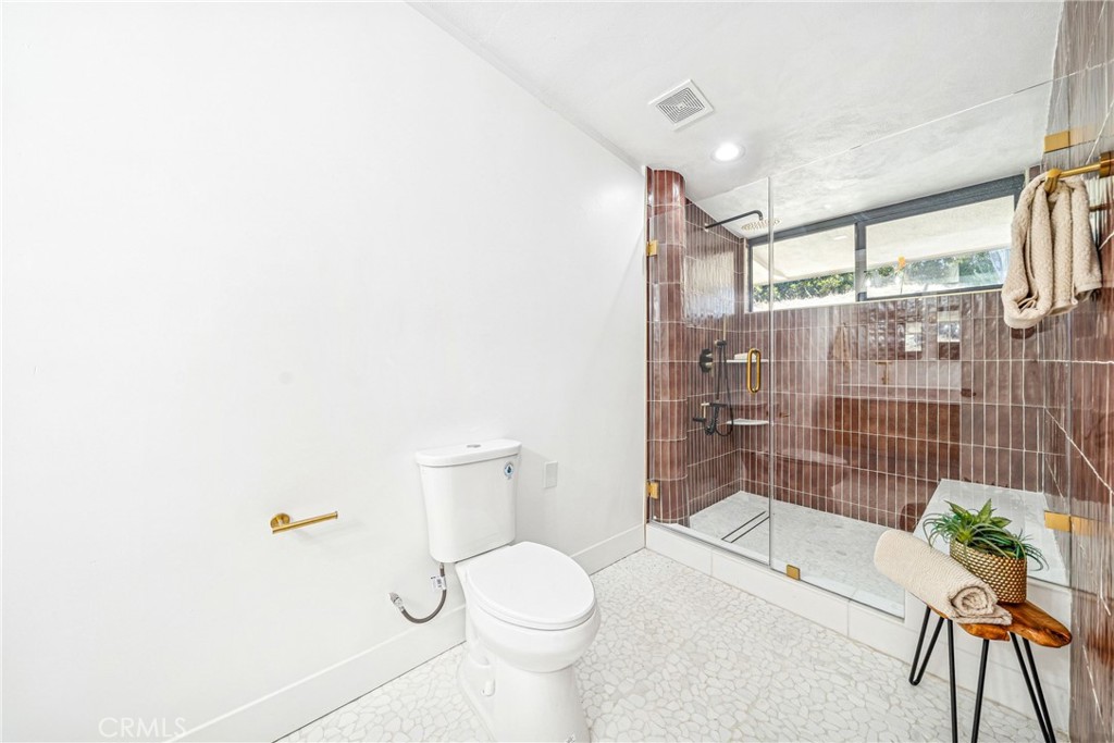 15495 Washington Street