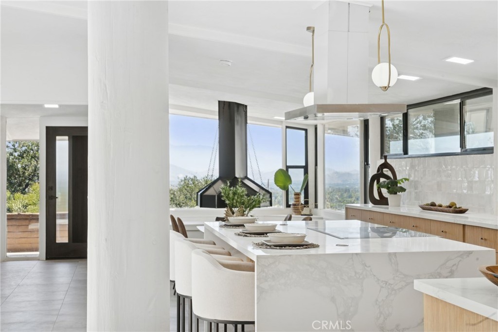 15495 Washington Street