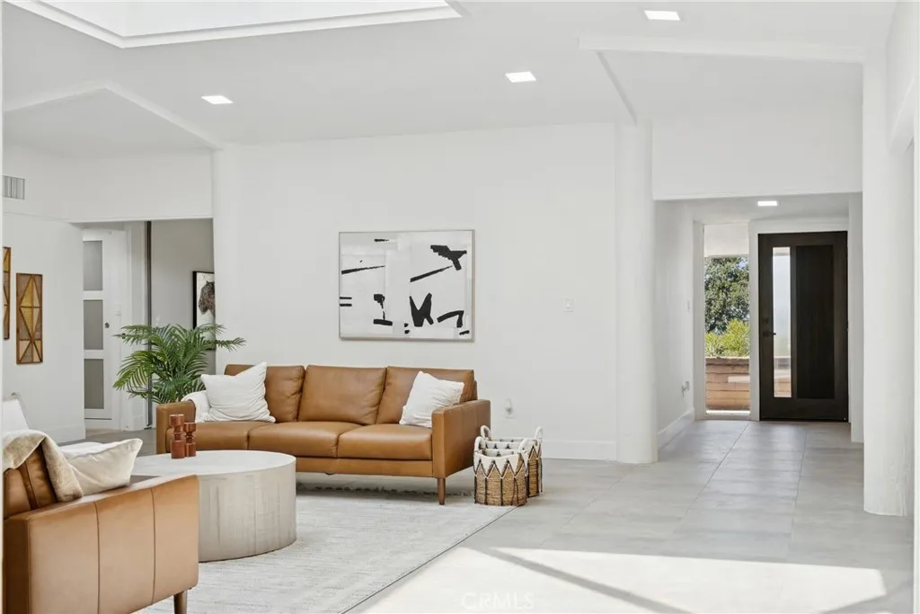 15495 Washington Street