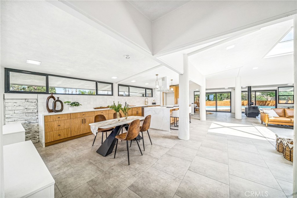 15495 Washington Street