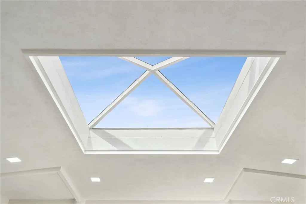 15495 Washington Street