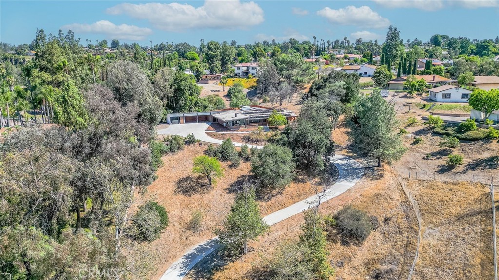 15495 Washington Street