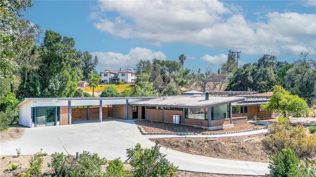 15495 Washington Street