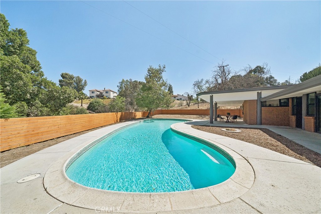 15495 Washington Street